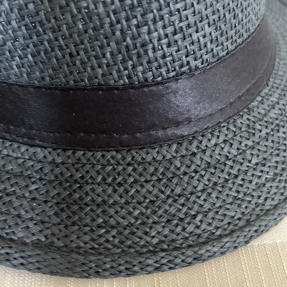 Hat - Picture 3 of 5